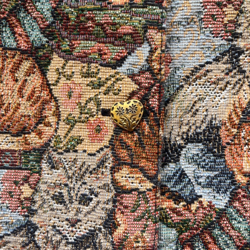 Vintage Cat Tapestry Vest Heart Buttons Novelty Grandmacore Womens Small - Picture 4 of 4
